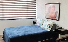 Habitación cerca Parque Simón Bolívar Aeropuerto Movistar Arena